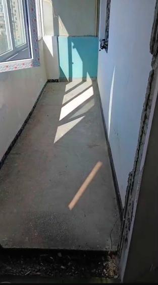 Apartament cu 2 camere decomandat în Uverturii
