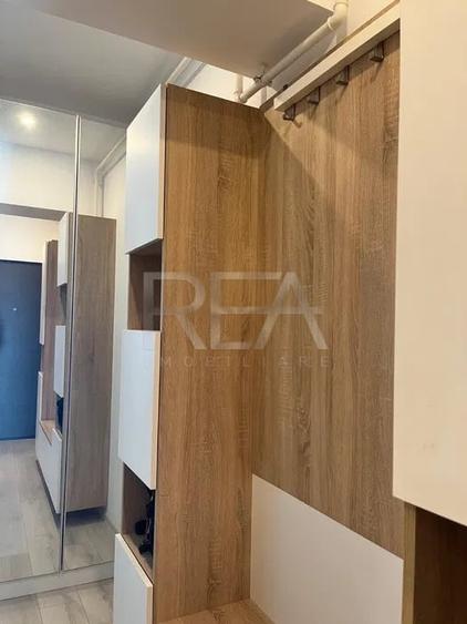 Apartament cu 3 camere decomandat, mobilat în Pipera