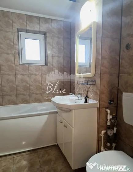 Apartament cu 2 camere decomandat în Capitol
