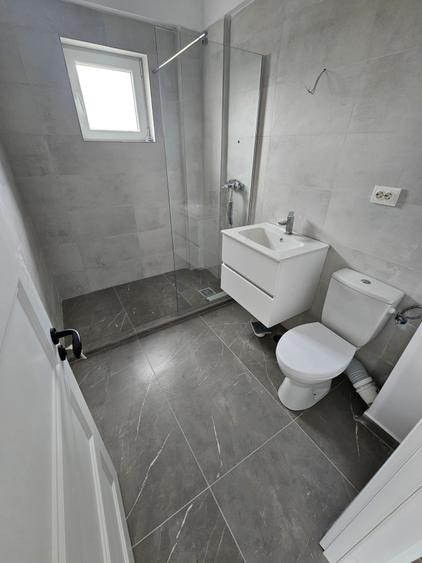 Garsonieră decomandată în Haliu