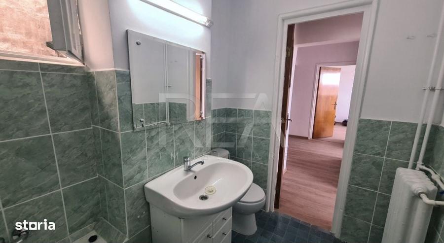 Apartament cu 3 camere decomandat în Drumul Taberei