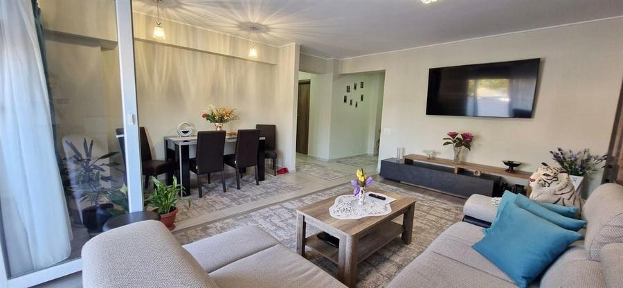 Apartament cu 2 camere decomandat în Nufărul