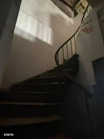 Casă cu Canalizare în Moșilor