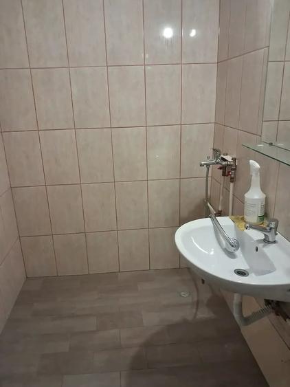 Garsonieră decomandată în Take Ionescu