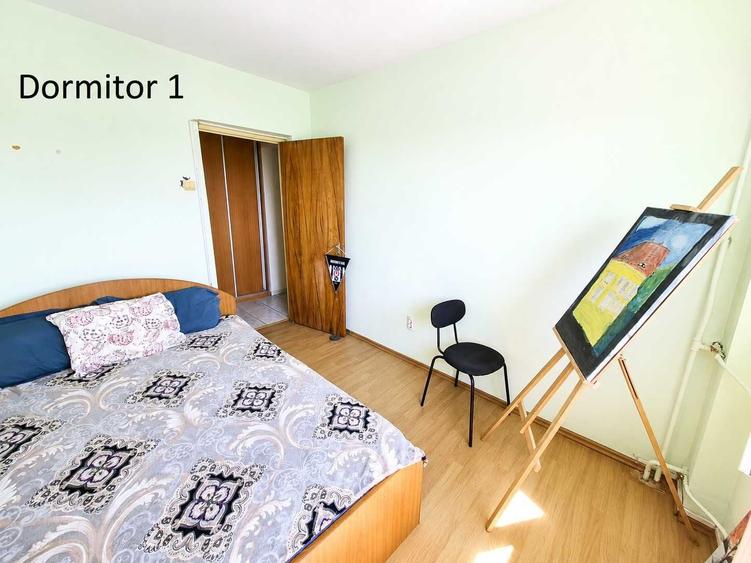 Apartament cu 4 camere decomandat în Chișinau