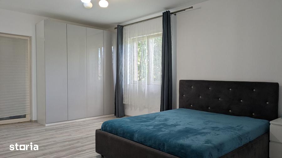 Casă cu 4 camere cu Teren 520 Mp în Vladimirescu
