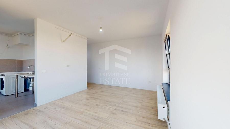 Apartament cu 3 camere decomandat în Colentina