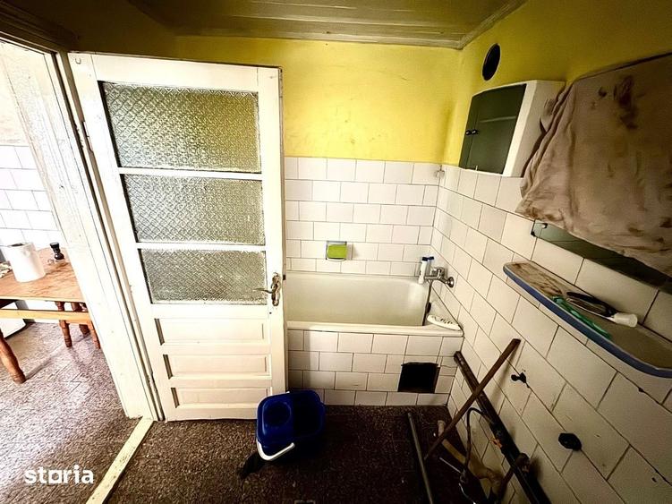 Casă cu 2 camere cu Teren 160 Mp în Central