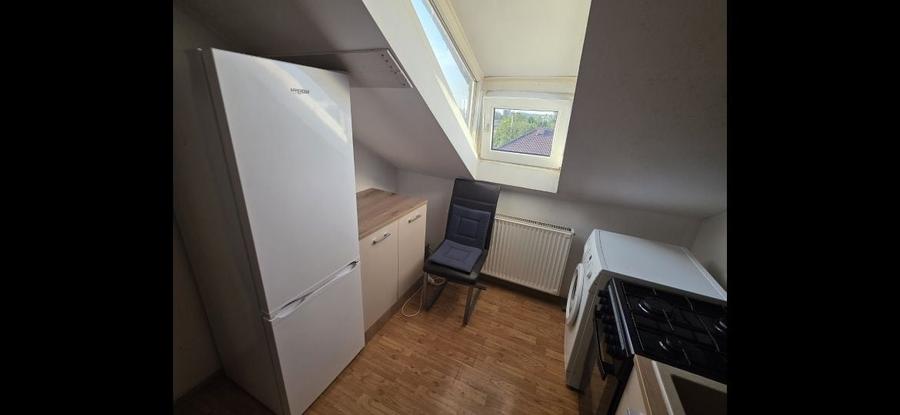 Apartament cu 2 camere decomandat în Lipovei