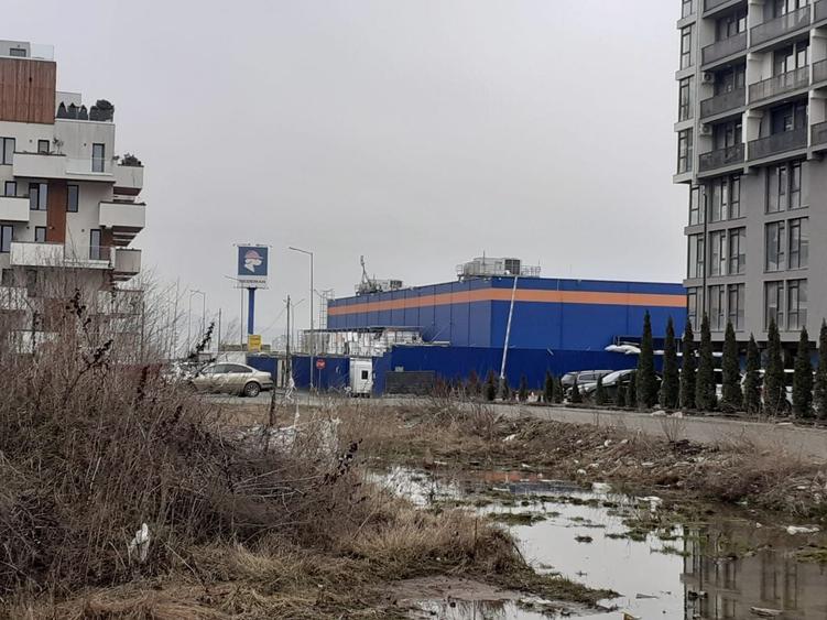 Spațiu comercial, de 76 mp, în Șelimbăr