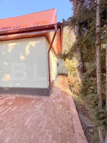 Casă individuală cu 6 camere cu Canalizare în Grigorescu