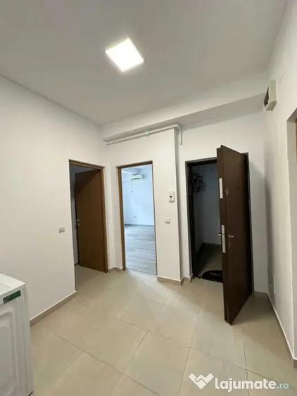 Apartament cu 2 camere decomandat în Primo