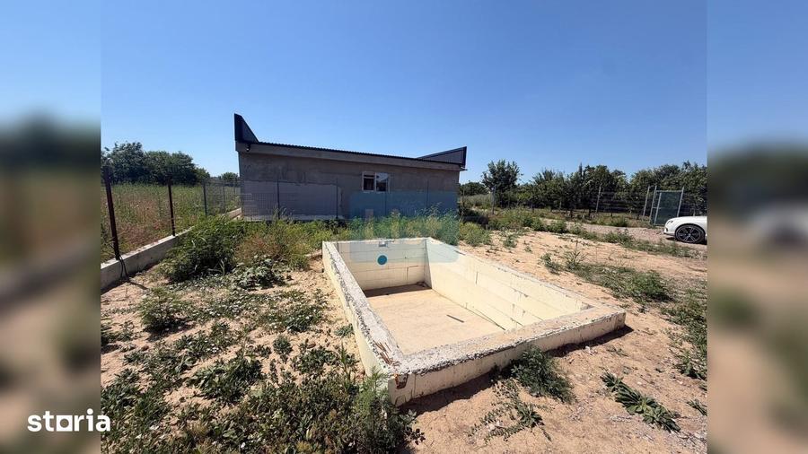 Casă cu 4 camere cu Teren 470 Mp în Central