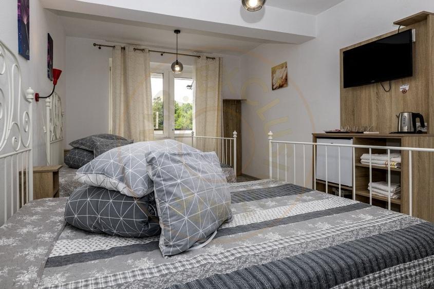 Hotel/Pensiune, de 855 mp, în Lintești
