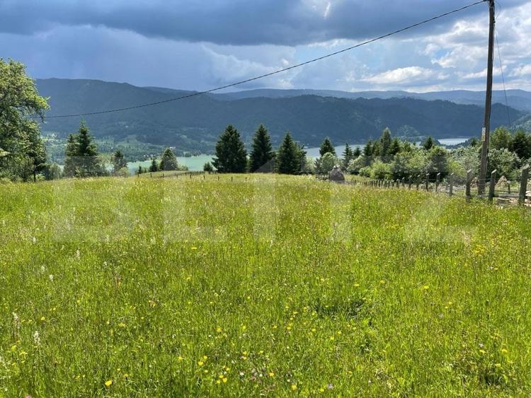 Teren Construcții intravilan de 1346 mp, în Colibița