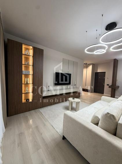Apartament cu 2 camere semidecomandat, mobilat în Florești — fotografia 3