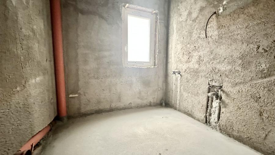Apartament cu 3 camere decomandat în Moșnița Nouă