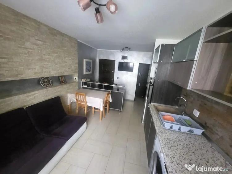 De inchiriat apartament cu o camera Micro 21 Galati, part... - 4