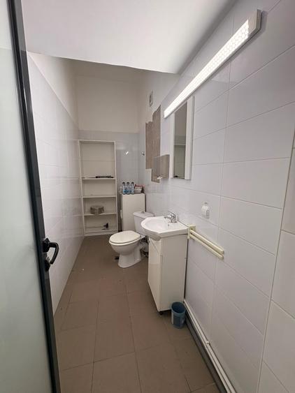 Spațiu comercial, de 77 mp, în Bucureștii Noi