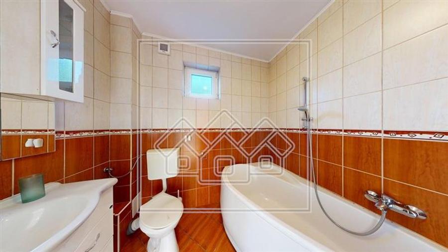 Casă individuală cu 4 camere cu Teren 130 Mp în Terezian