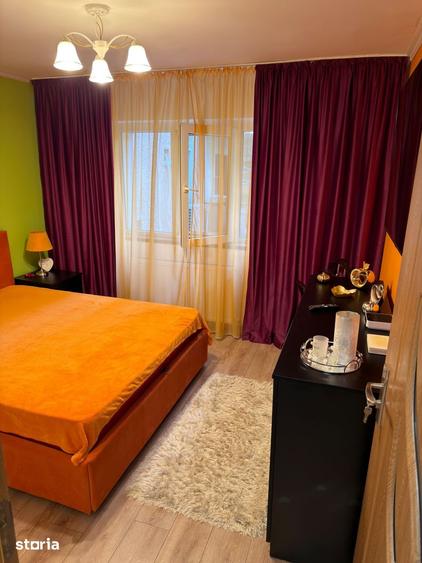 Apartament cu 2 camere decomandat în Girocului