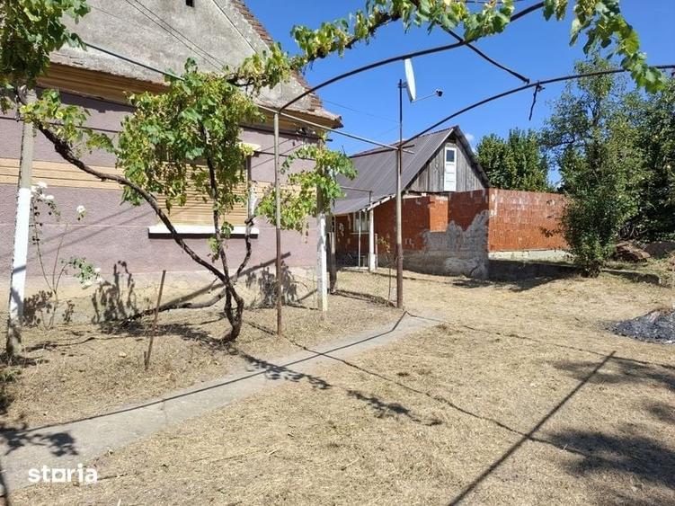 Casă cu 2 camere cu Teren 80 Mp în Tileagd