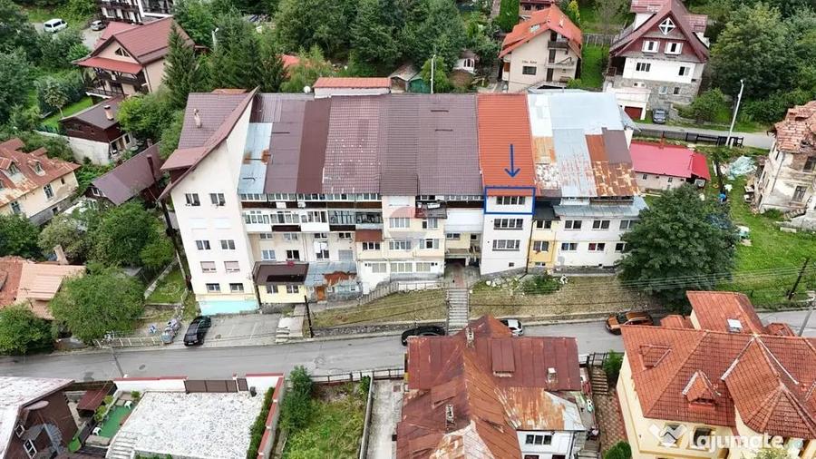 Garsonieră decomandată în Central