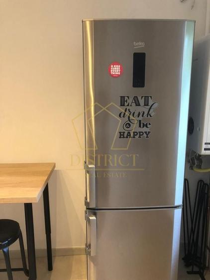 Apartament cu 2 camere semidecomandat, mobilat în Complex Studențesc
