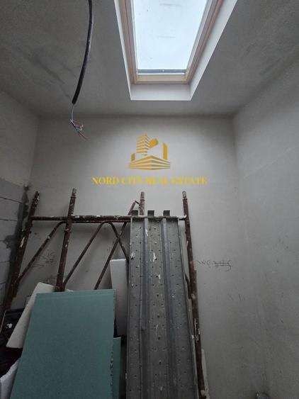 Apartament cu 3 camere decomandat în Băneasa
