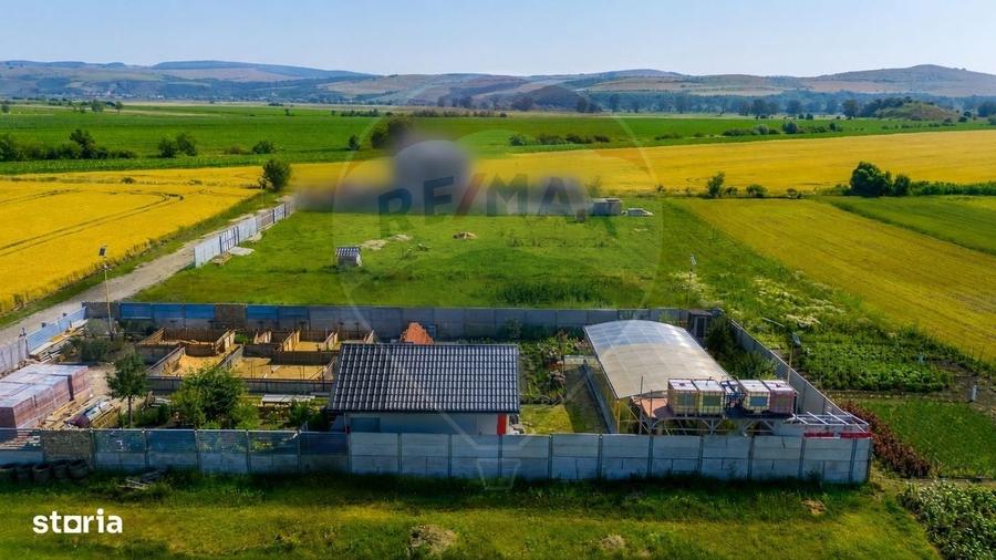 Teren intravilan cu CU-BOD- ZONA CISMASU- 1,020mp / Strada Iasomiei - 18