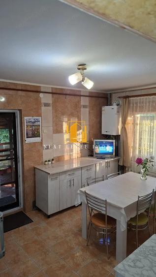 Casă cu 4 camere cu Teren 1000 Mp în Central
