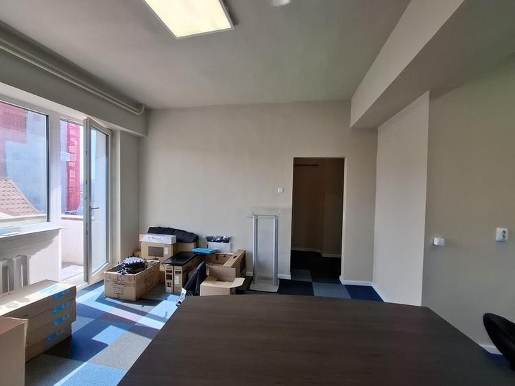 Spațiu comercial, de 35 mp, în Alexandru cel Bun