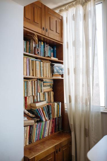 Apartament cu 4 camere semidecomandat în Mărgeanului