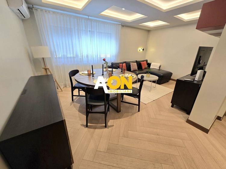 Apartament cu 3 camere decomandat, mobilat în Central