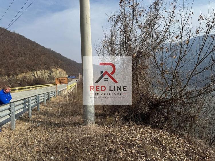 Teren Construcții intravilan de 526 mp, în Dubova