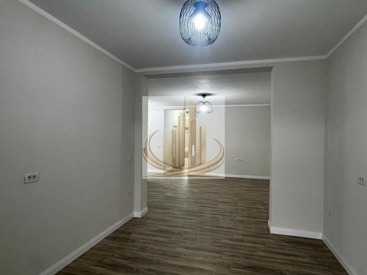 Duplex cu 4 camere cu Canalizare în Moșnița Veche