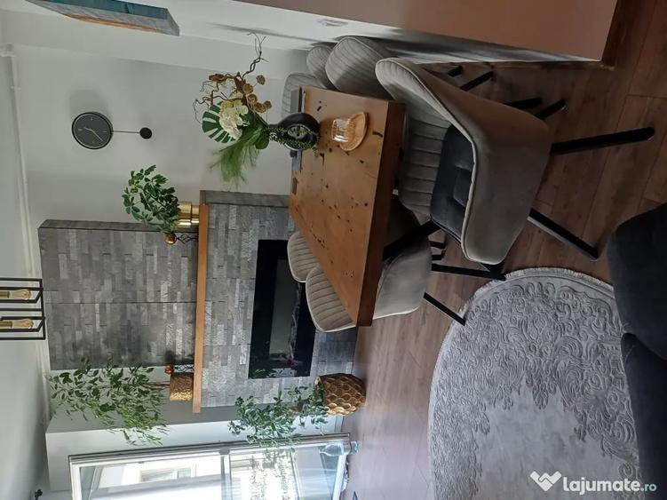Apartament cu 2 camere semidecomandat în Central
