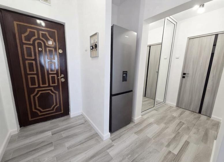 Apartament cu 2 camere decomandat, mobilat în Tomis Nord