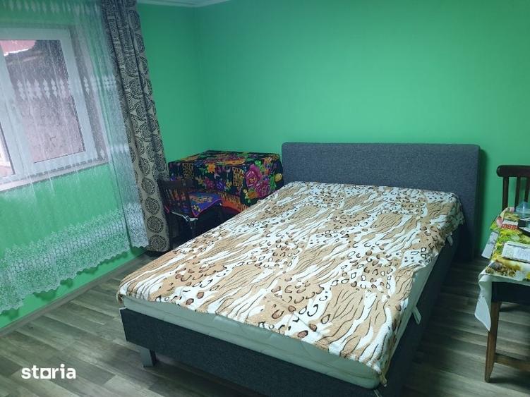 Casă cu 3 camere cu Teren 907 Mp în Popricani