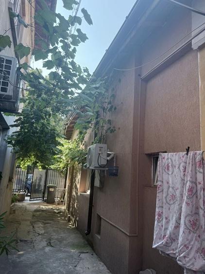 Casă cu 3 camere în Central