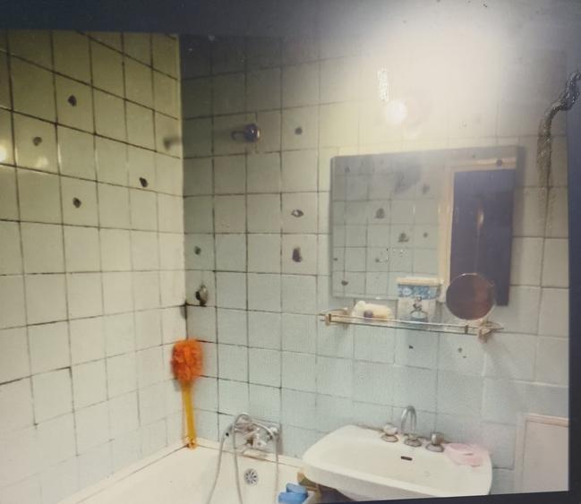 Apartament cu 3 camere decomandat în Rahova