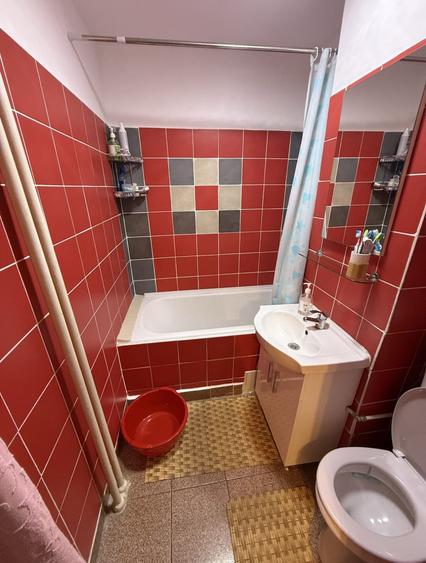 Apartament cu 2 camere decomandat, mobilat în Colentina