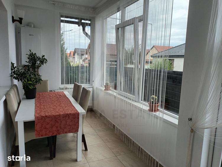 Casă cu 5 camere cu Teren 460 Mp în Șelimbăr