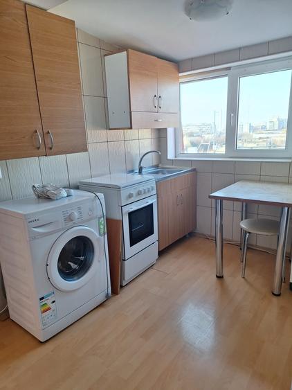 Apartament cu 2 camere decomandat în Brâncoveanu