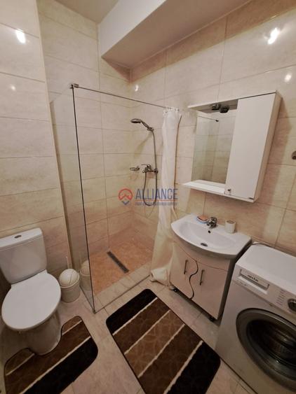 Apartament cu 3 camere decomandat în Nord