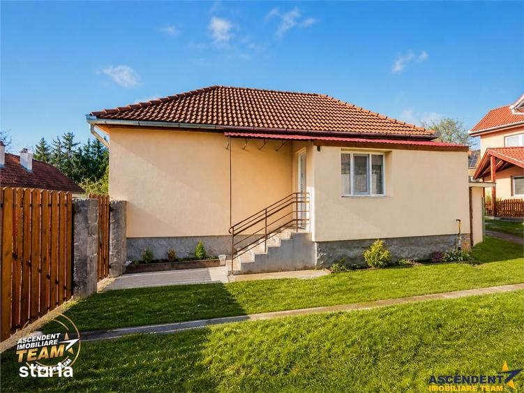 Casă cu 2 camere cu Teren 186 Mp în Simeria