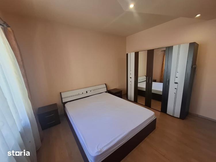 Apartament cu 3 camere în Pârneava