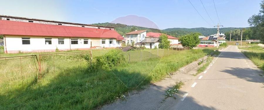 Spațiu comercial, de 376 mp, în Valea Lungă-Cricov