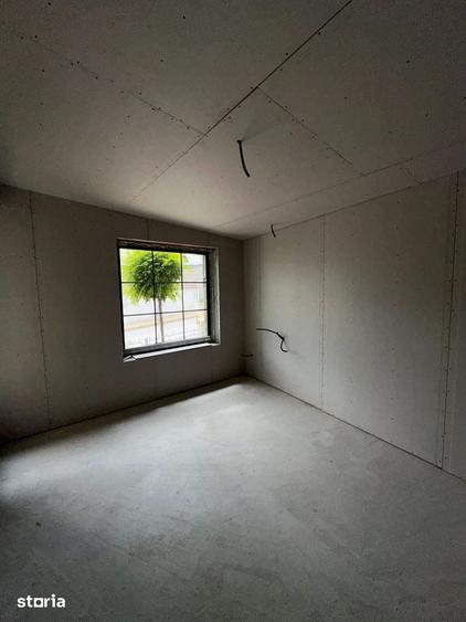 Casă cu 3 camere cu Teren 380 Mp în Central