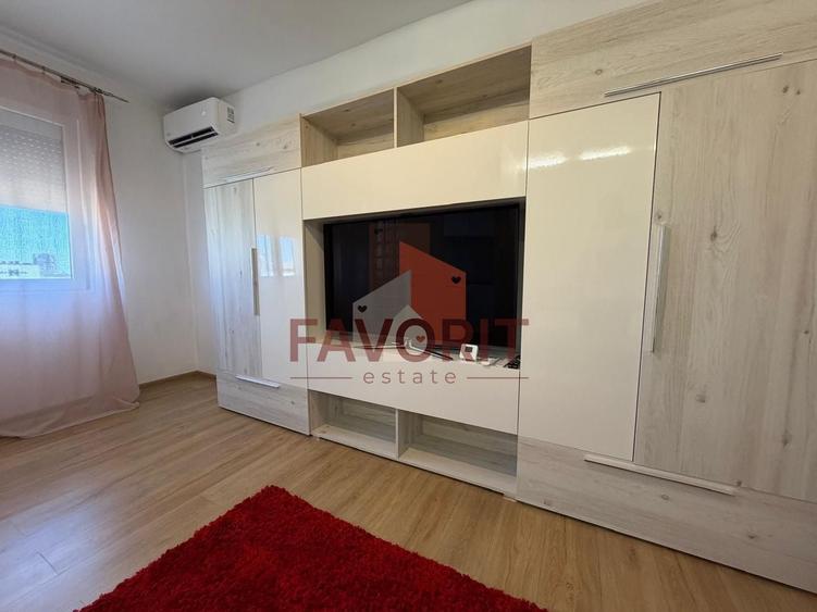 Garsonieră decomandată, mobilată în Complex Studențesc